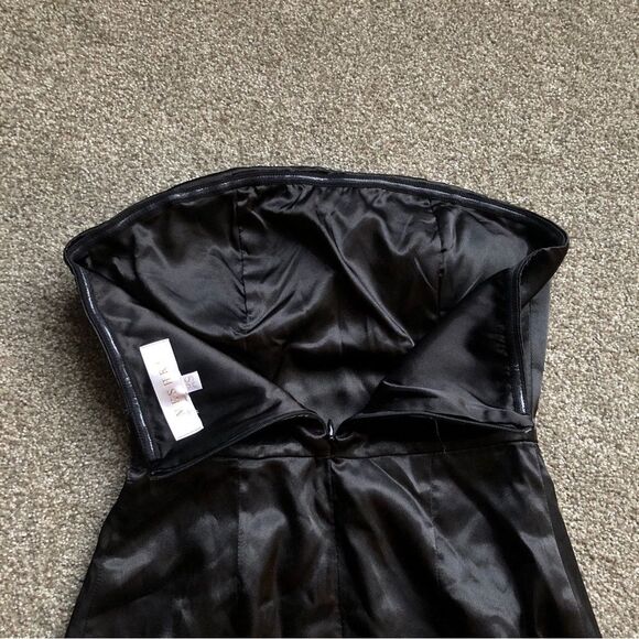 MESHKI BLACK STRAPLESS DRESS SIZE XS - Picture 9 of 11